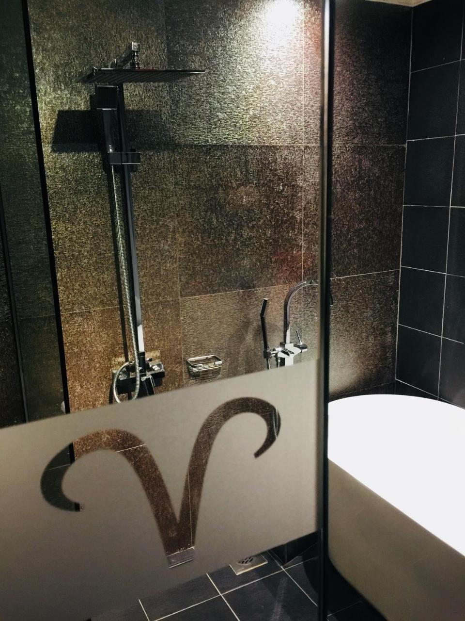 Orion Design Hotel Κουάλα Λουμπούρ Δωμάτιο φωτογραφία